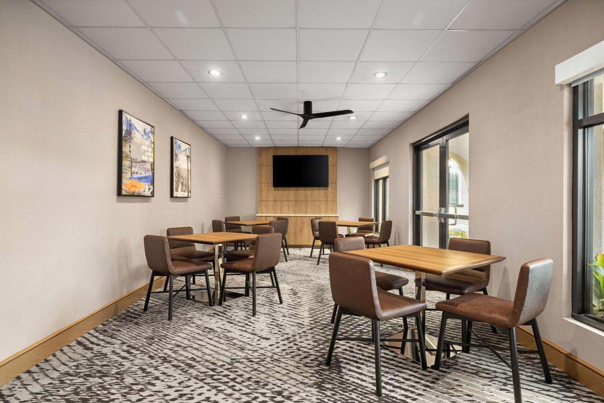 Homewood Suites By Hilton San Diego Airport-Liberty Station Exteriér fotografie